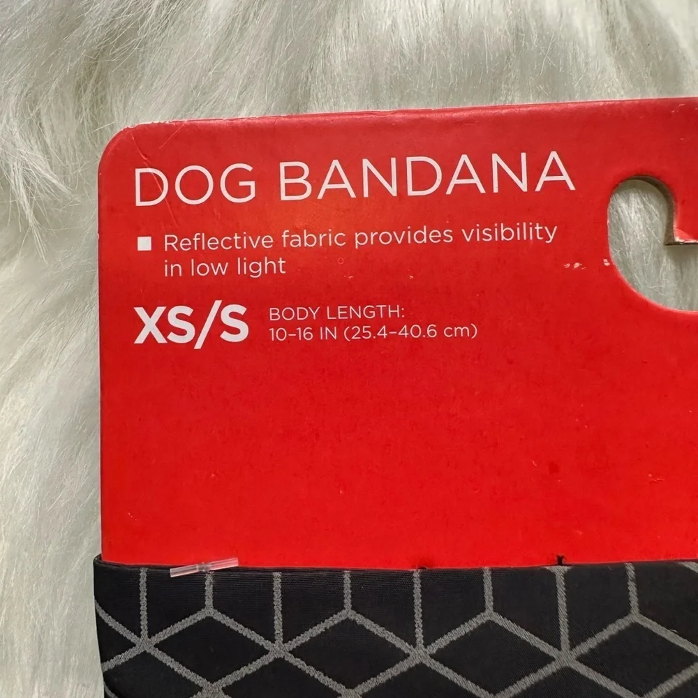 🩷5/$10 Reddy Black Geometric Dog Bandana
